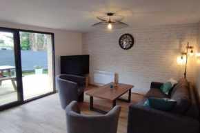 Charmante maison de campagne, avec jardin, vue rivière, 15 min Cabourg
